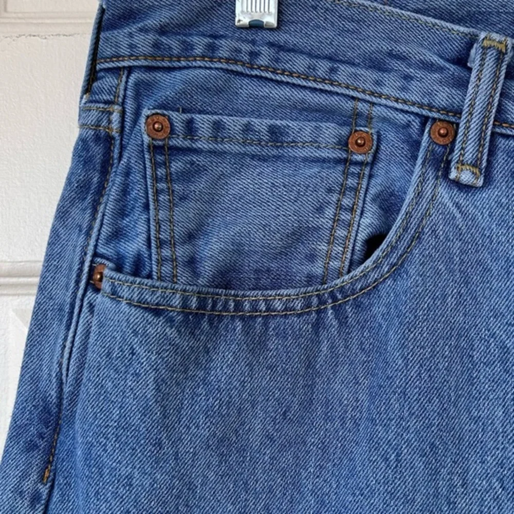 Levi’s‎ 501 Jeans Button Fly Boot Cut 38x32